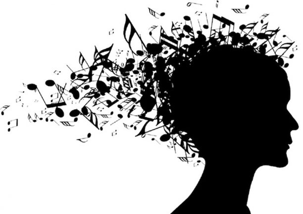 ۱۴ مزیتی که نواختن موسیقی برای مغز دارد